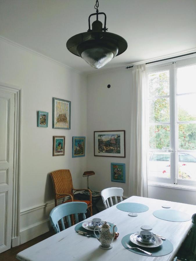 Saint-Savinien Quai Des Fleurs Bed & Breakfast エクステリア 写真