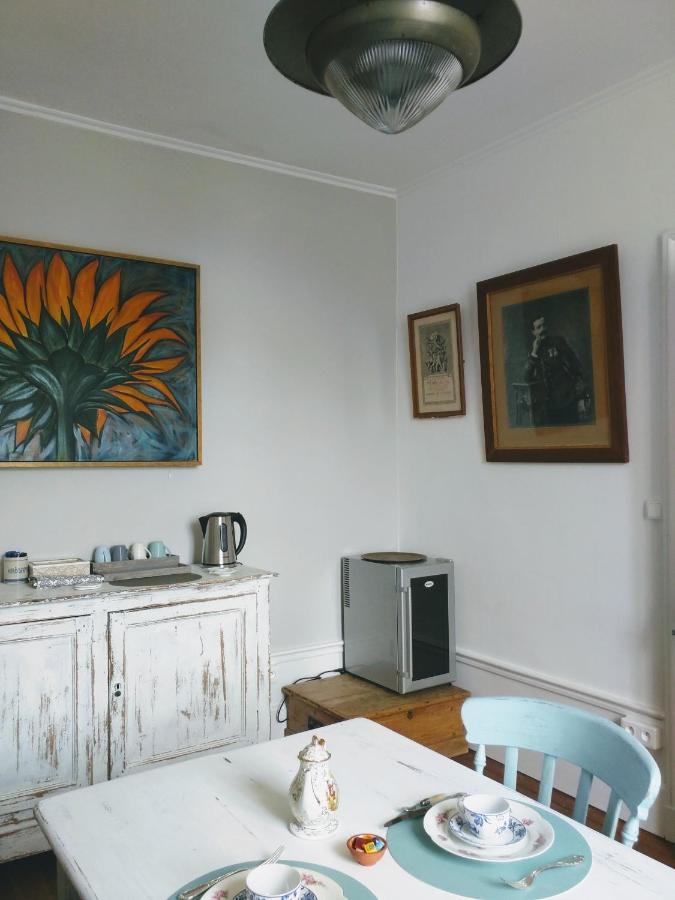 Saint-Savinien Quai Des Fleurs Bed & Breakfast エクステリア 写真